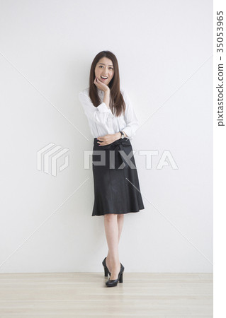 Standing appearance of OL Standing appearance of OL 35053965