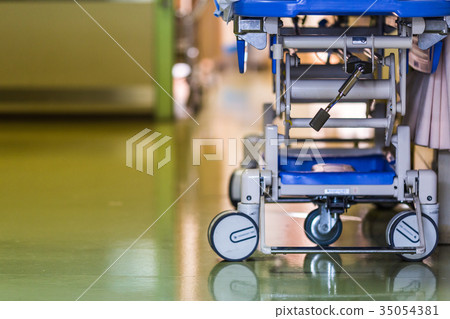 stretcher 35054381