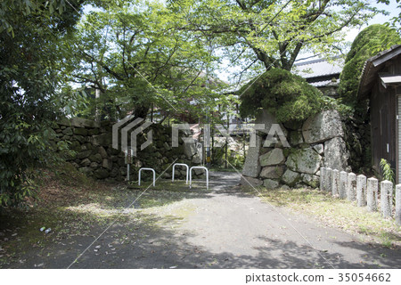 Nakatsu Castle Water gate ruins 35054662
