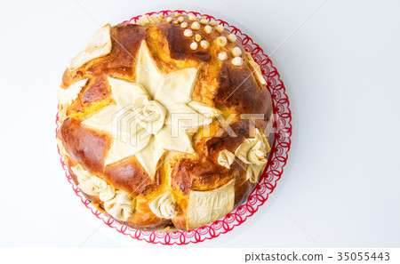 Homemade decorated Serbian slava bread Homemade decorated Serbian slava bread 35055443