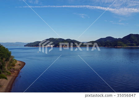 從岡村島看到的瀨戶群島 從岡村島看到的瀨戶群島 35056847