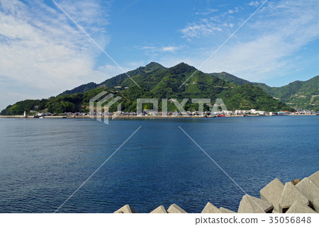 從岡村島看到的大崎下島 從岡村島看到的大崎下島 35056848