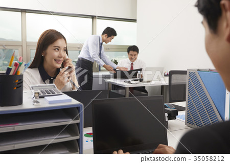 公司，業務 35058212