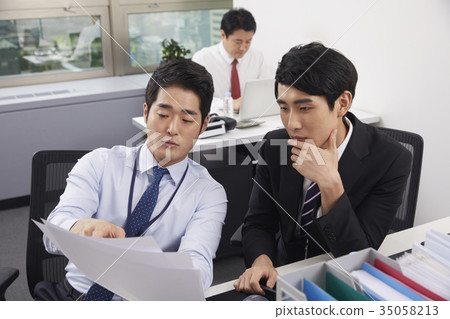 公司，業務 35058213