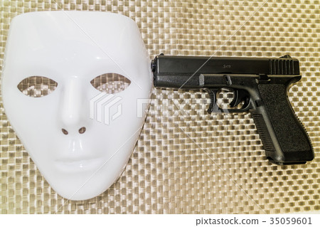 Mask and gun Mask and gun 35059601