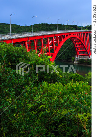 Dusk of Motsuya Bay Bridge Ise City, Mie Prefecture Dusk of Motsuya Bay Bridge Ise City, Mie Prefecture 35059622