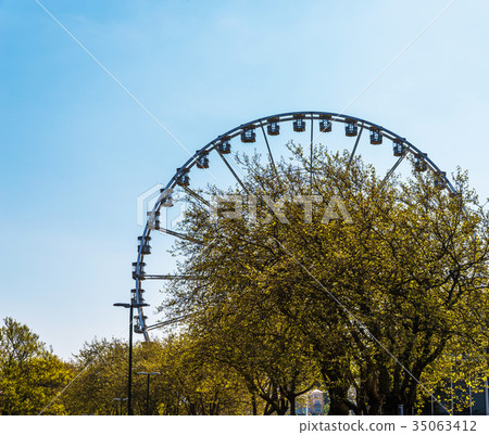 big wheel in the seaside village 35063412