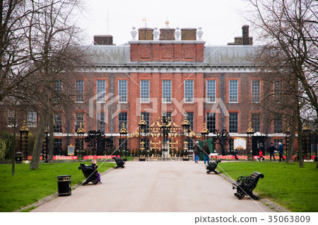 Kensington Palace London 35063809