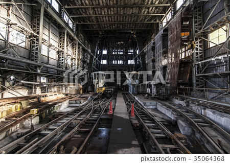 Inside of the former Sumitomo Akahira coal mine shaft 35064368