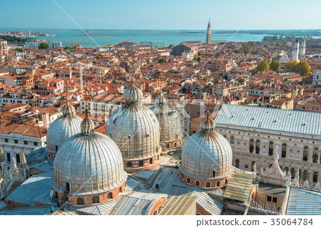 從鐘樓的威尼斯聖馬可視圖 從鐘樓的威尼斯聖馬可視圖 35064784