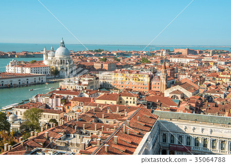 從鐘樓的威尼斯聖馬可視圖 35064788