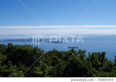 A view of the Seto Inland Kisanshu 35065044