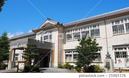Kira Town Library Kira Town Library 35065376