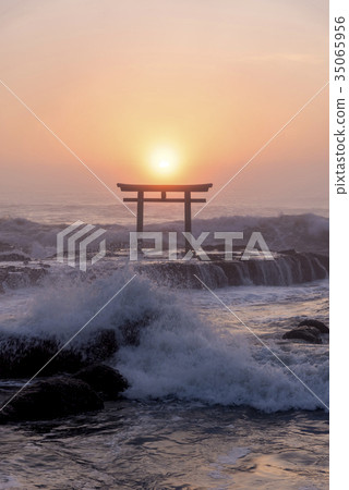 Iori Pref. Oarai Town Torii in Kamisu 35065956