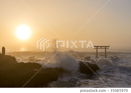 Iori Pref. Oarai Town Torii in Kamisu 35065970