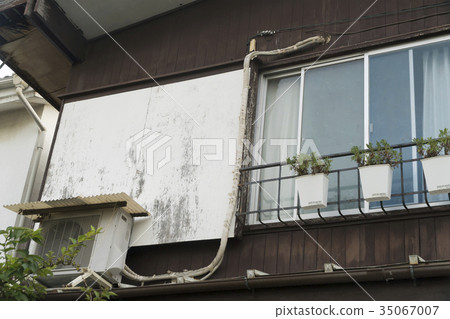 拆遷前的舊房屋 35067007