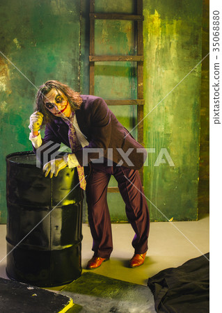Bloody Halloween theme: crazy maniak face Bloody Halloween theme: crazy maniak face 35068880