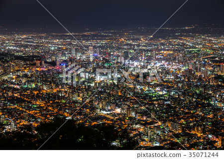 日本的三大夜景北海道札幌Moiwa山*照片攝於2017年10月 35071244