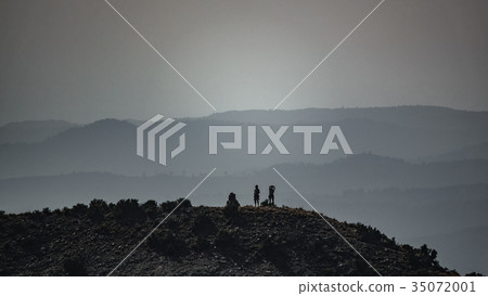 Mountaineer over Riglos mallos 35072001