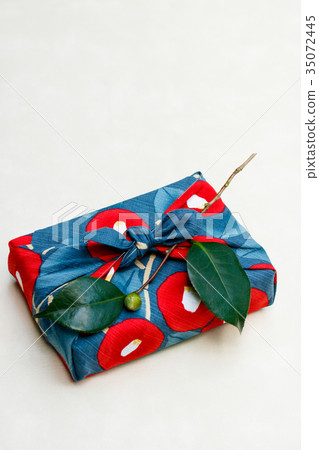 Furoshiki wrapping/Tsubaki Furoshiki wrapping/Tsubaki 35072445