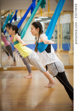 Aerial Yoga Aerial Yoga Hammock Yoga Aerial Yoga Aerial Yoga Hammock Yoga 35074649