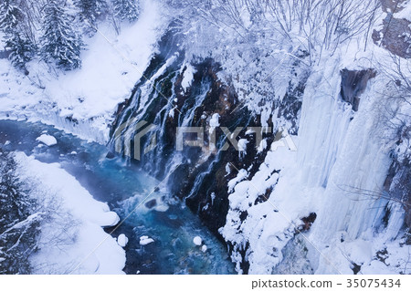 美瑛/白鬍子瀑布（冬季） 35075434