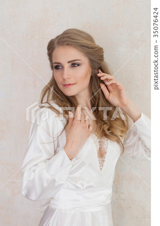 Portrait of a gentle girl in lingerie Portrait of a gentle girl in lingerie 35076424