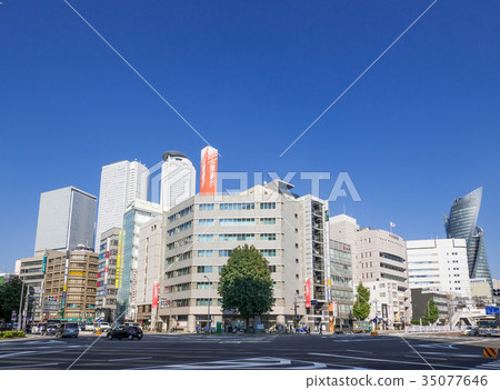 Nagoya-shi, Nakamura-ku, Tatemachi Dazai 1-chome intersection Hokuriku Bank Nakamura branch and Nagoya Ekimae Building Group 35077646