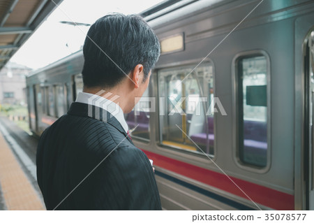 cooperation with tramcar: Keio Electric Railway Co., Ltd. 35078577