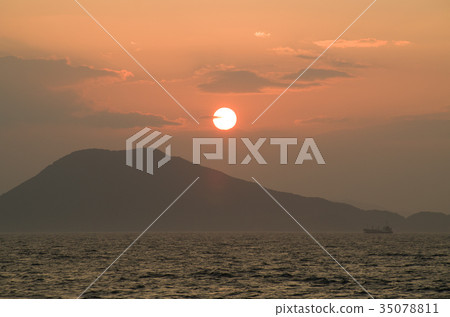 Sunset of Seto 35078811