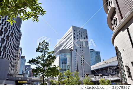 大阪站周圍的城市景觀 大阪站周圍的城市景觀 35079857