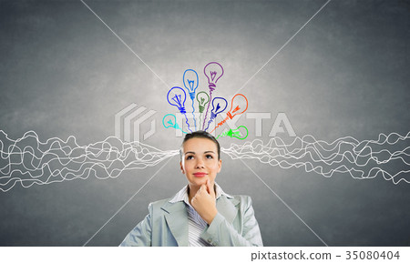 Young businesswoman has an idea Young businesswoman has an idea 35080404