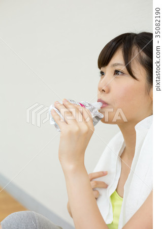 Break rest nutrition 35082190