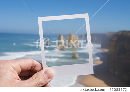 Twelve Apostles in a picture frame Twelve Apostles in a picture frame 35083572