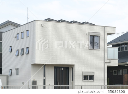 Cube type house 35089800