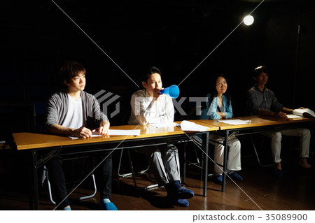 劇院試鏡 35089900