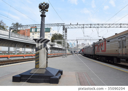 9288 km post from Vladivostok Station 35090204
