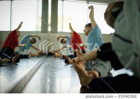 Company Lesson Company Lesson 35090368