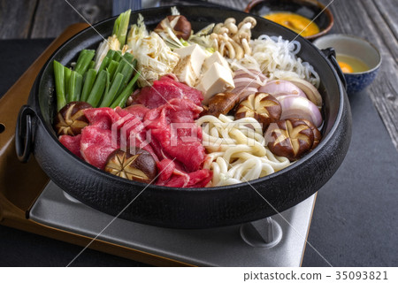 Traditional Sukiyaki pot with Kobe Beef Traditional Sukiyaki pot with Kobe Beef 35093821