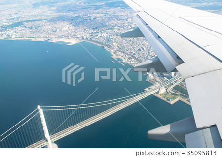 降落在神戶機場，明石海峽大橋和大阪灣，Harima-an 35095813