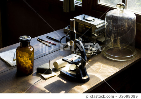 桌面,俯瞰,雜亂,室內,診所,實驗,診療,雜物,無人 桌面,俯瞰,雜亂,室內,診所,實驗,診療,雜物,無人 35099089