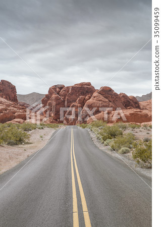 road road 35099459