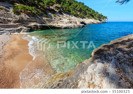 Summer Baia della Pergola beach, Puglia, Italy 35100325