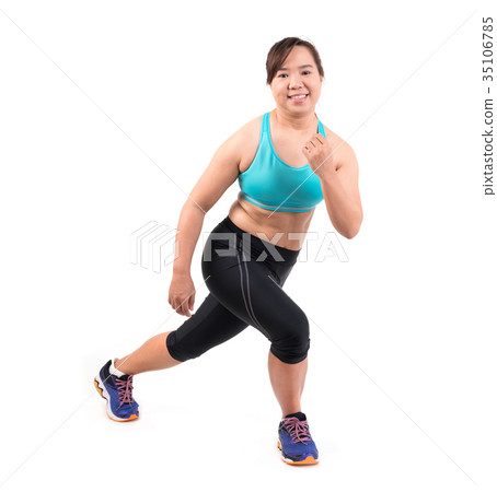 chubby woman doing fitness 35106785