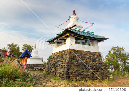 Stupa in Shad Tchup Ling Buddhist monastery  35110508