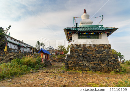 Stupa in Shad Tchup Ling Buddhist monastery 35110509