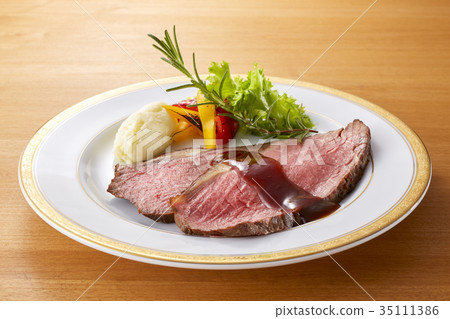 烤牛肉 35111386