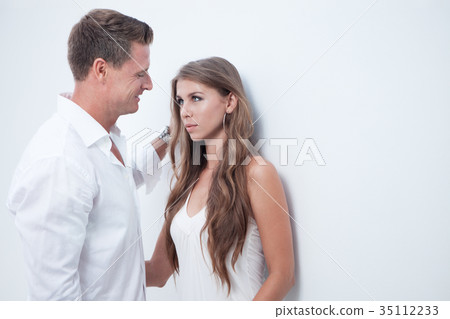 couple on white 35112233