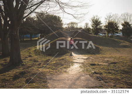 hills and fields, palyful, play 35112574