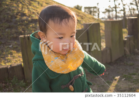 little child, toddler, enjoy oneself 35112604